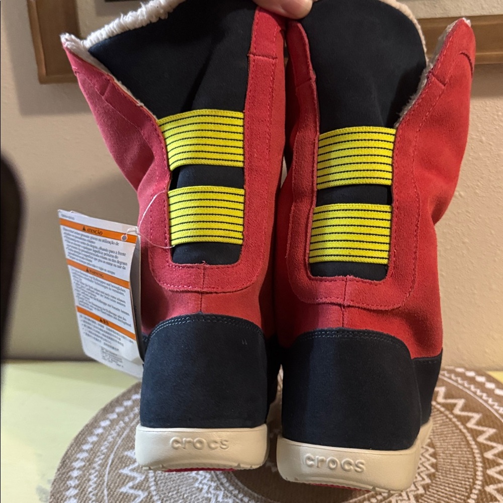 New Crocs Adela Foldover Fuzz Bootie w/poppy stucco standard fit Winter Boots - Picture 6 of 16
